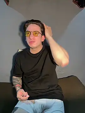 ateneojr (M young) - Cum whit  toy manual