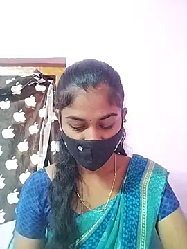 Tamil_Hot_RoyalQ... Live Webcam on Stripchat