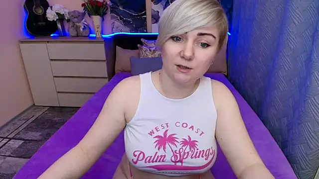 blondpearl - BlondPearl's free webcam - UK Sex Cams