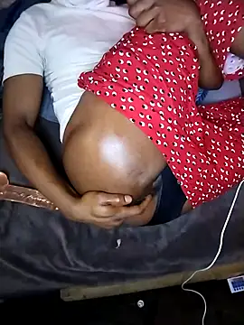 Convertiblechulo live sex cam