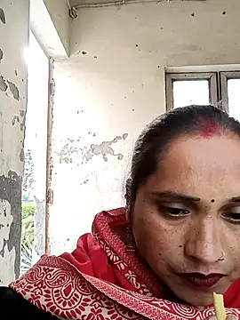 cute-karisma1234 (F milf) - Full open