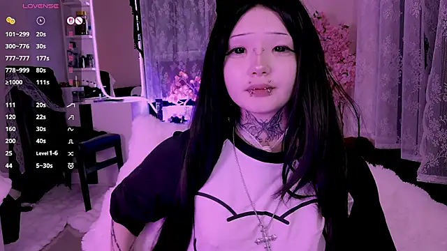 Lein_Bone live sex cam