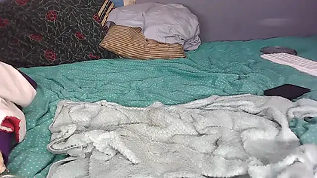 k-dong - K-dong's free webcam - UK Sex Cams