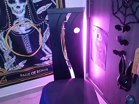 lilith-miaw - Lilith-miaw's free webcam - UK Sex Cams