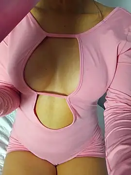 _misscarla23_ (F young) - PUT OIL ON BODY