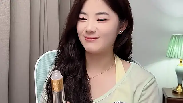 美女Nicole20266在线直播