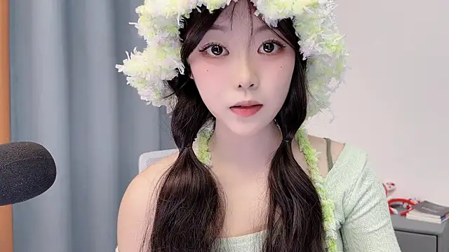 美女smalldaisy在线直播