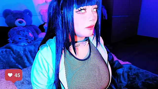 seraphine23 live cam profile