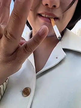 美女goudanlove在线直播