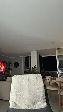 valenthino_salvatore (M young) - cum shhot?