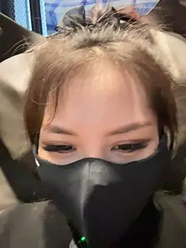 美女Carlin-yiyi在线直播