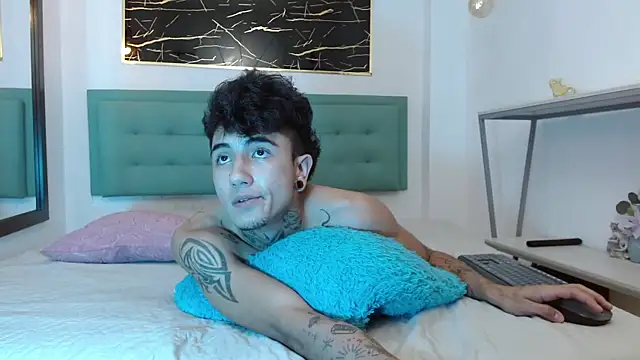 Patrick_Rango live sex cam