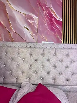 rousse_blue - Rousse_blue's free webcam - UK Sex Cams