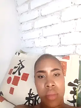 flaca_zoe - Flaca_Zoe's free webcam - UK Sex Cams