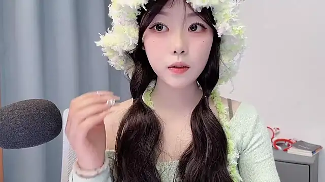 美女smalldaisy在线直播