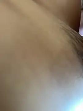 美女goudanlove在线直播