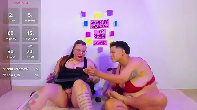 MiaYMolly live sex cam