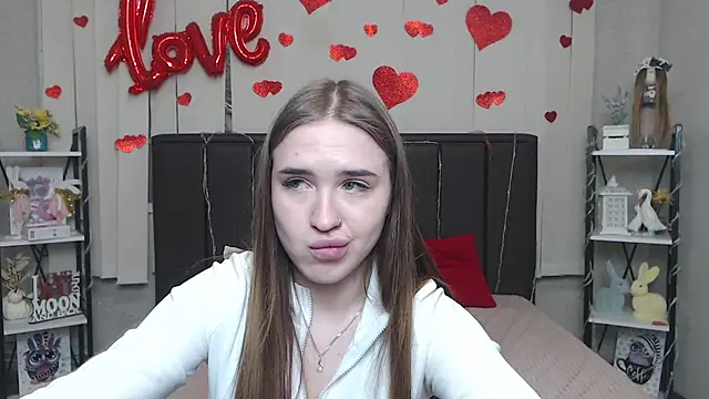 LauraHlot live sex cam