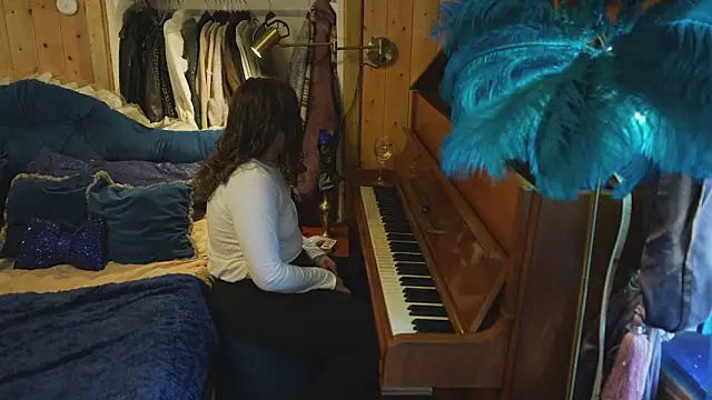 vanessadoyle - VanessaDoyle's free webcam - UK Sex Cams