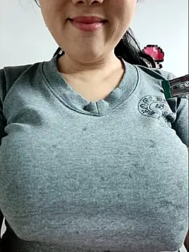 shine_mai - Shine_Mai's free webcam - UK Sex Cams