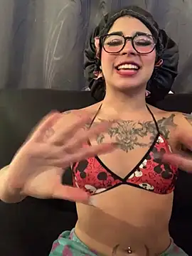 dannii- - Dannii-'s free webcam - UK Sex Cams