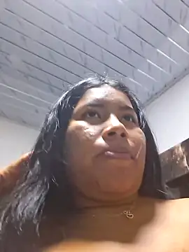 Sweet-Dirty-Storm live sex cam