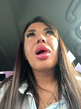 RuslanaXX live sex cam