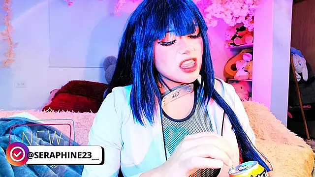 seraphine23's live cam
