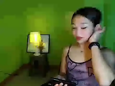 TsCyra_foxxx live sex cam