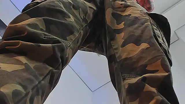 Angelo_Varek live sex cam