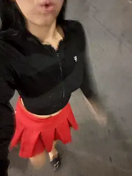 royalgirls_x (Ask my age) - sucks cock