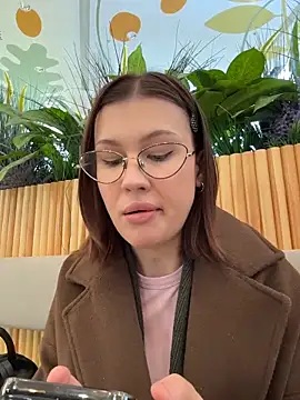 rinacat (F young) - Finger pussy