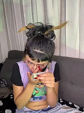 baby_akuma (F teen) - Get Naked and Spank Tits ❤️