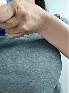 shine_mai - Shine_Mai's free webcam - UK Sex Cams