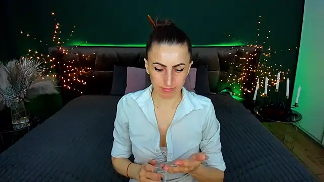 Rebecca_Diamond live cam profile