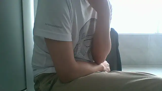 nole_china7 (Ask my age) - talk / fun / cum