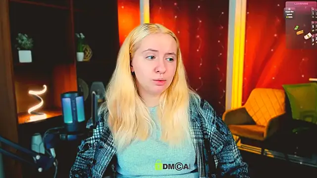 mila_glow1 (G teen) - show boobs