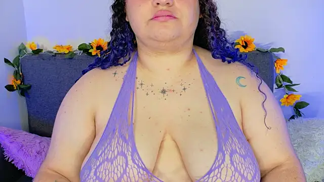 lunitaa0 - Lunitaa0's free webcam - UK Sex Cams