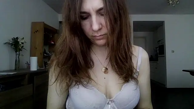 jasmineglamour - JasmineGlamour's free webcam