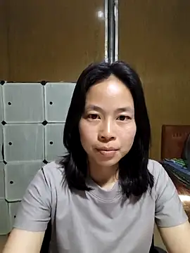 Webcam Model (Cat-meow)  is live.Free join now!