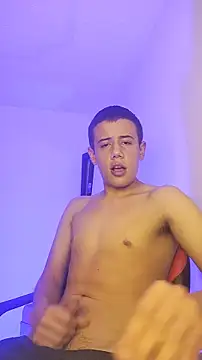 jac0b_x (M twink) - Put on the lush dear