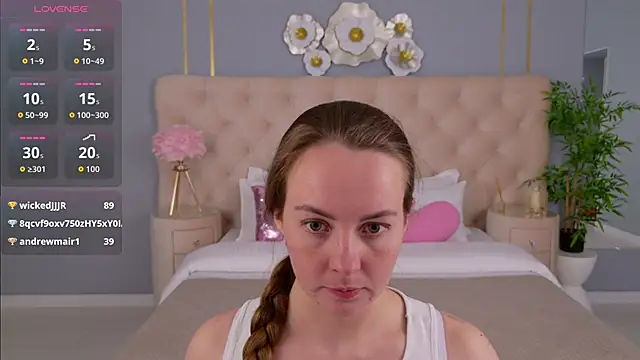 janicecollins - JaniceCollins's free webcam - UK Sex Cams