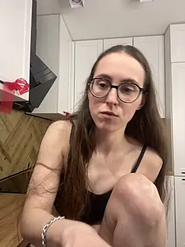 martiniiselenna - MartiniiSelenna's free webcam - UK Sex Cams