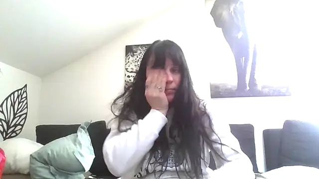 sexujuly88 Live Webcam on Stripchat