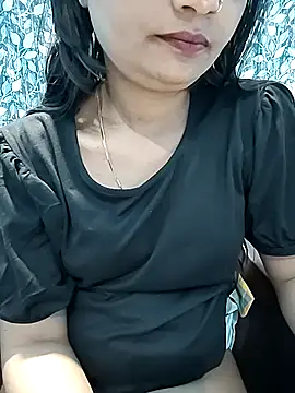 Webcam Model (Vaani_Actress)  is live.Free join now!