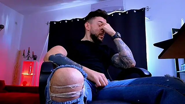 mightyaaron66 (M young) - 𖤐🔥 parTy Time ,House parTy  !  💨𖤐