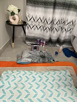 nicole_bash (F young) - Drink squirt straight from my pussy💦💦