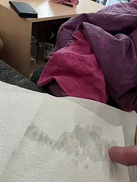 petitsexe52 (Ask my age) - Éjaculation