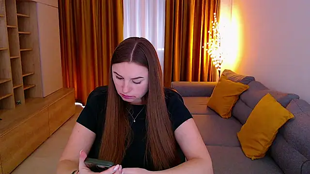 Preview of _mia_adams