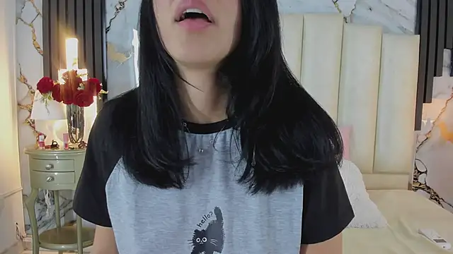 lulumars - Lulumars's free webcam - UK Sex Cams